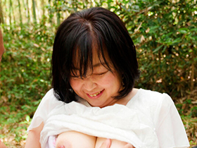 田舎のお母さんの青姦　８時間　サンプル画像06